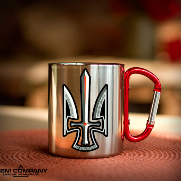Железная кружка с карабином ГЕРБ