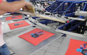 Шелкография на футболках Украина